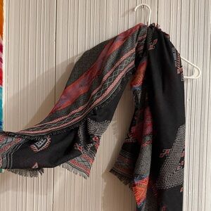 Black and Red Patterned Scarf